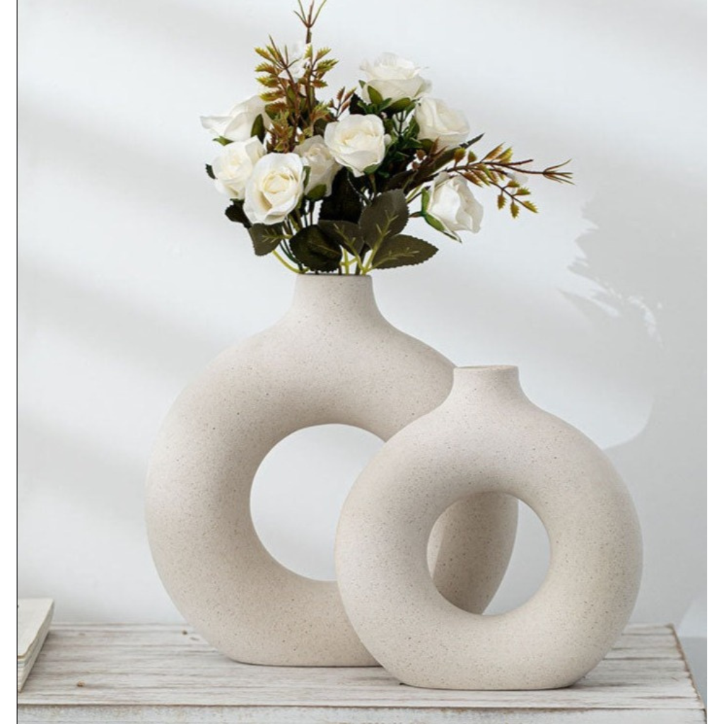 Circular hollow Ceramic Vase